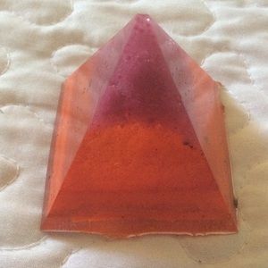 Satisfying resin cube!